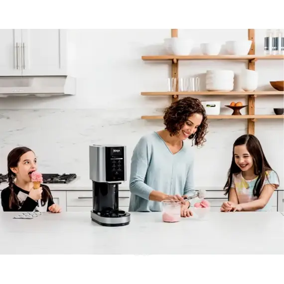 Ninja NC300EU CREAMi, 800W, 437Ml, Ice Cream Maker, Silver, 3 imageNinja NC300EU CREAMi, 800W, 437Ml, Ice Cream Maker, Silver, 3 imageNinja NC300EU CREAMi, 800W, 437Ml, Ice Cream Maker, Silver, 3 image