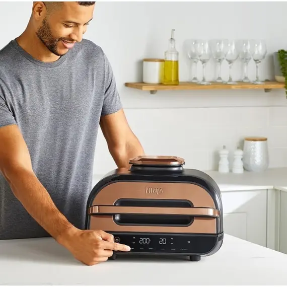 Ninja AG551EUCP Foodi Max Health, 2460W, 3.8L, Grill And Air Fryer, Gold/Black, 3 imageNinja AG551EUCP Foodi Max Health, 2460W, 3.8L, Grill And Air Fryer, Gold/Black, 3 imageNinja AG551EUCP Foodi Max Health, 2460W, 3.8L, Grill And Air Fryer, Gold/Black, 3 image