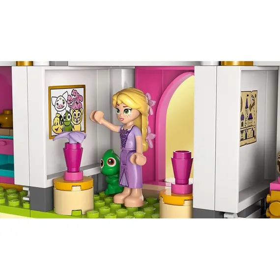 LEGO Constructor Disney Princess Princess Castle & Royal Pets, 6 imageLEGO Constructor Disney Princess Princess Castle & Royal Pets, 6 imageLEGO Constructor Disney Princess Princess Castle & Royal Pets, 6 image